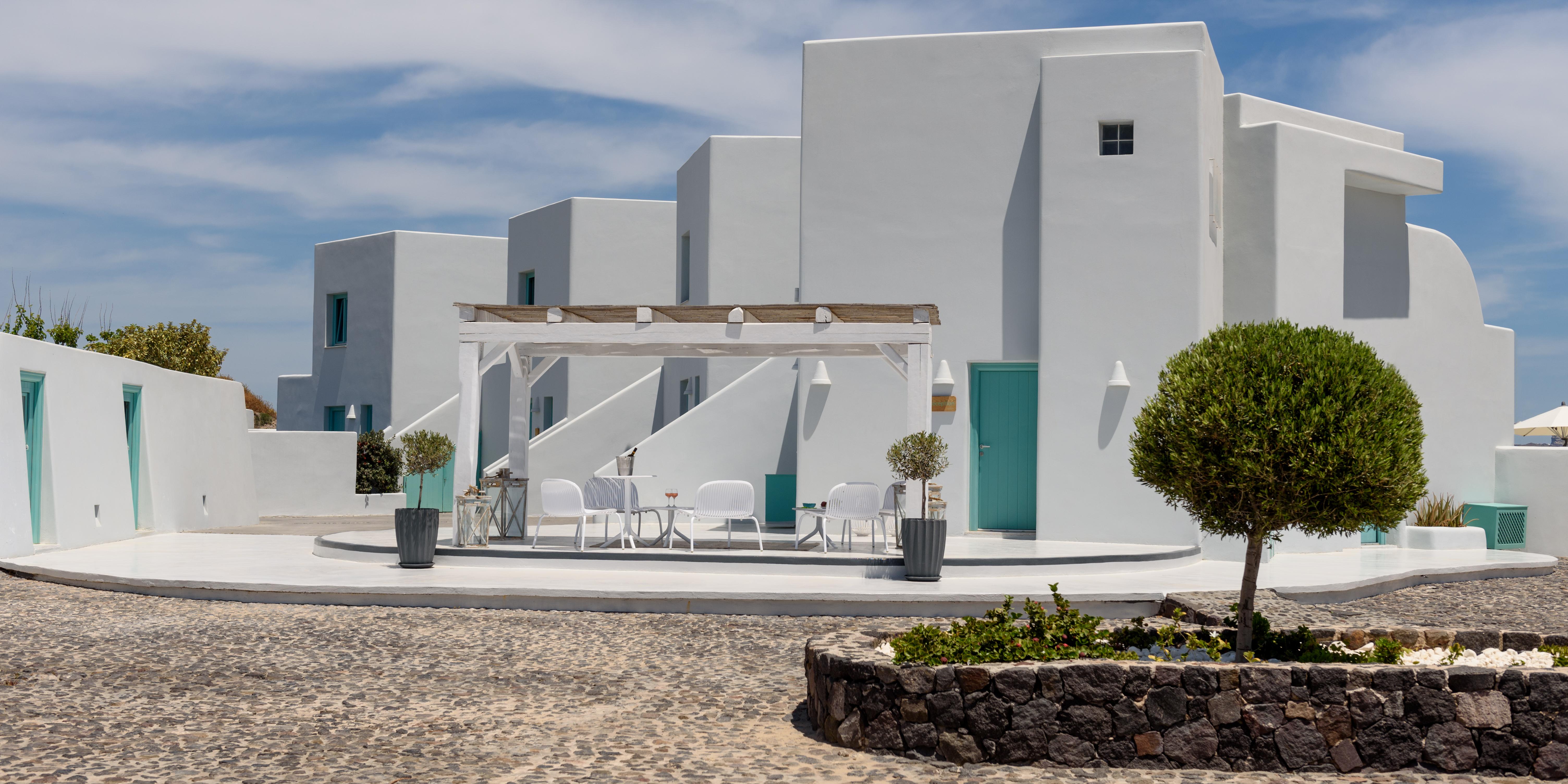 Neptune Luxury Suites Akrotiri  Exterior photo